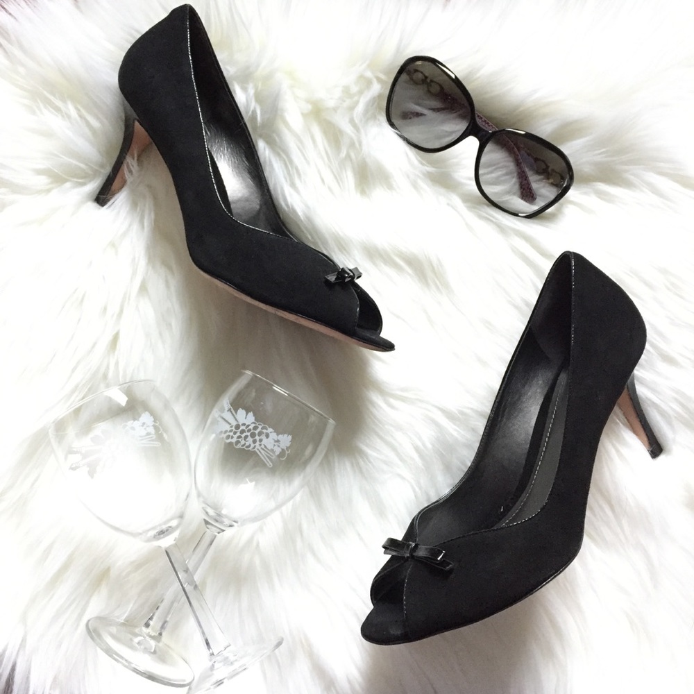 Ann Taylor Black Suede Bow Front Peeptoe Heels